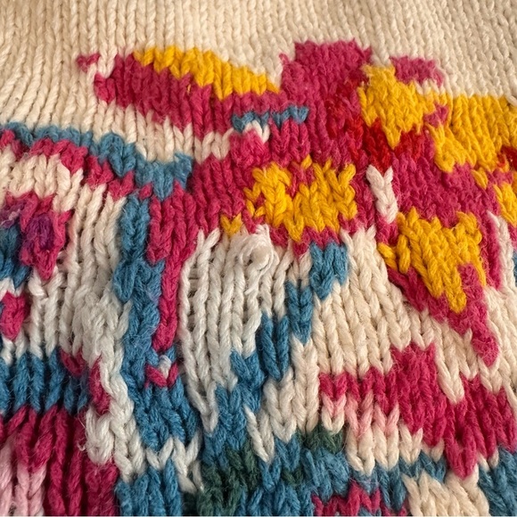 Hand Knit Vintage White Cotton Blend Floral Sweater - Picture 8 of 11